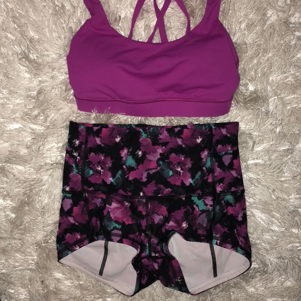Lululemon sports bra and spandex